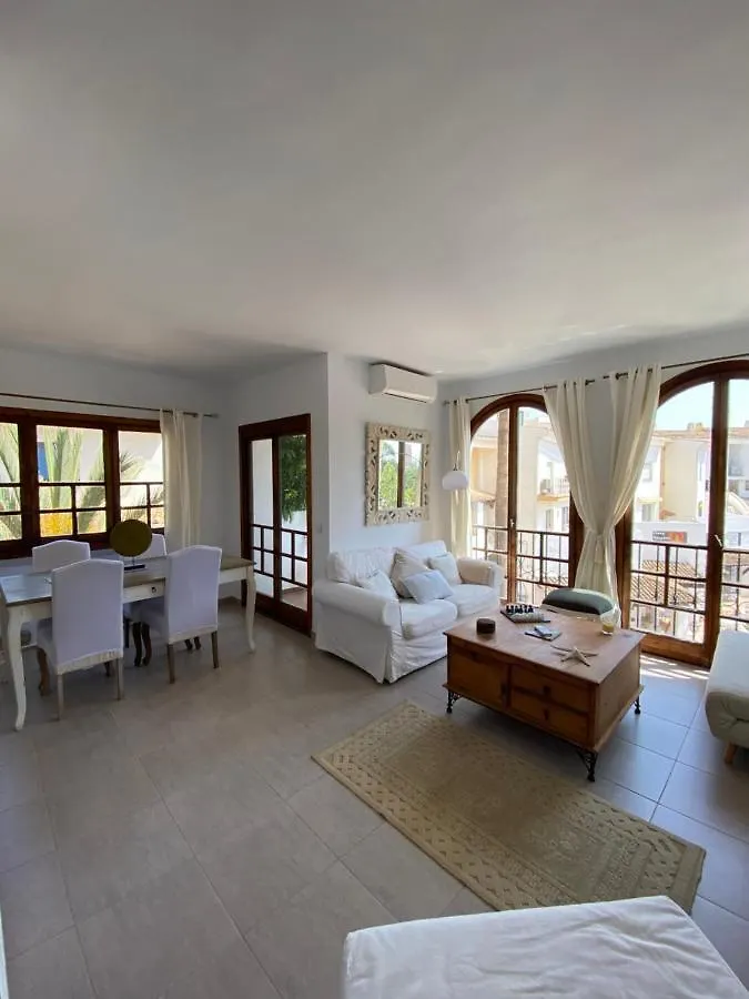 Luminoso Apartamento Para Dos Personas En Cabopino Marbella Apartment